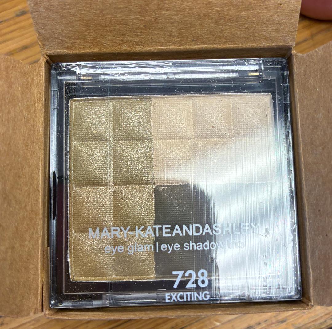 Make up Misc